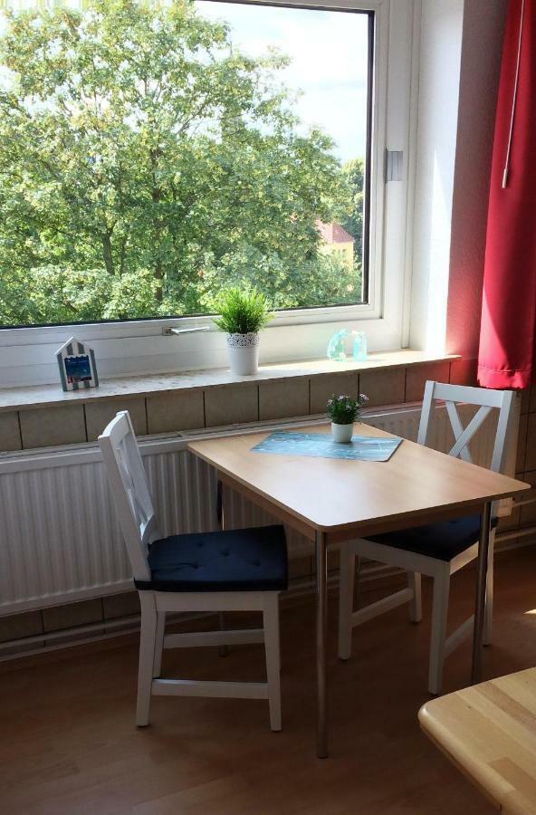 Ferienwohnung "Krabbe" 브레머하펜 외부 사진